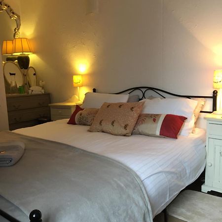 Bed and breakfast La Grande Maison Séglien Extérieur photo